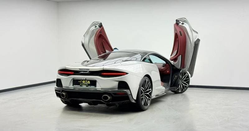 2022 McLaren GT STANDARD thumbnail 4