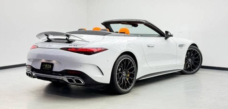 2024 Mercedes Benz SL63 AMG thumbnail 4