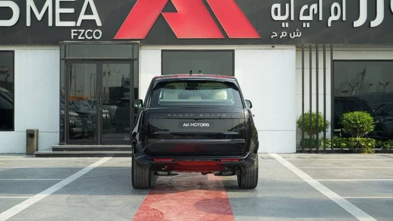 2027 Land Rover Range Rover HSE P400 thumbnail 5