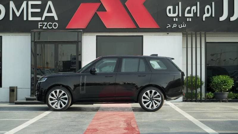 2027 Land Rover Range Rover HSE P400 thumbnail 7