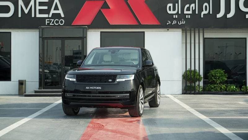 2027 Land Rover Range Rover HSE P400 thumbnail 3