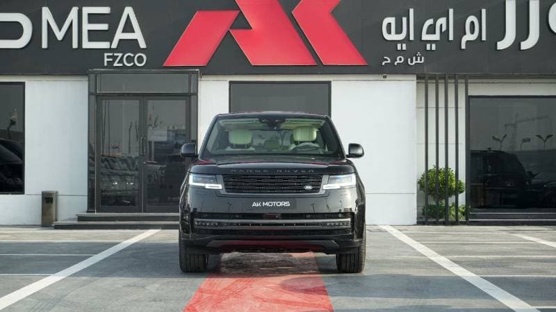 2027 Land Rover Range Rover thumbnail 2