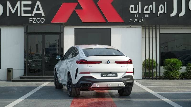 2026 BMW X6 M60i MASTERCLASS thumbnail 6