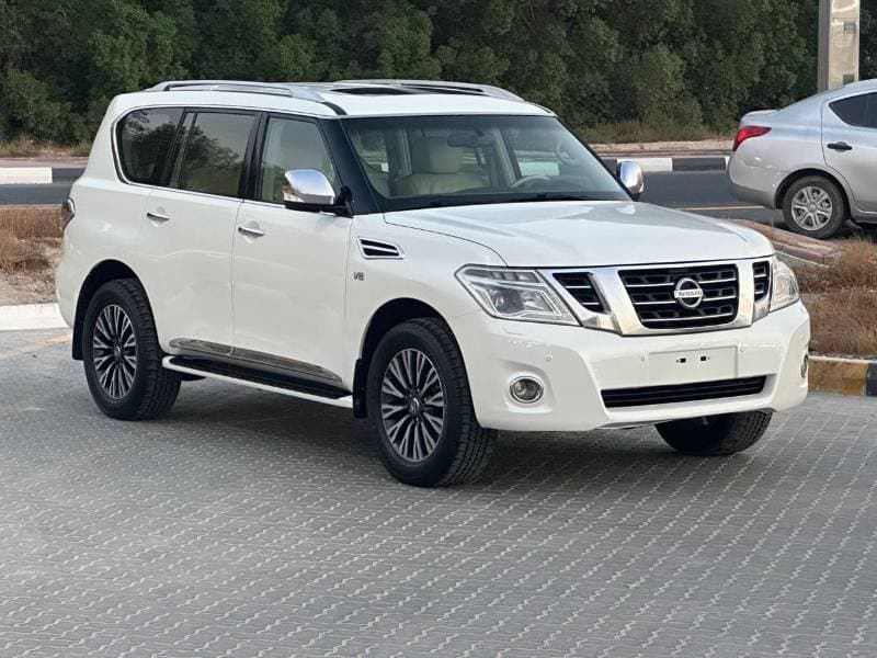 2017 Nissan Patrol LE T2 TITANIUM thumbnail 3