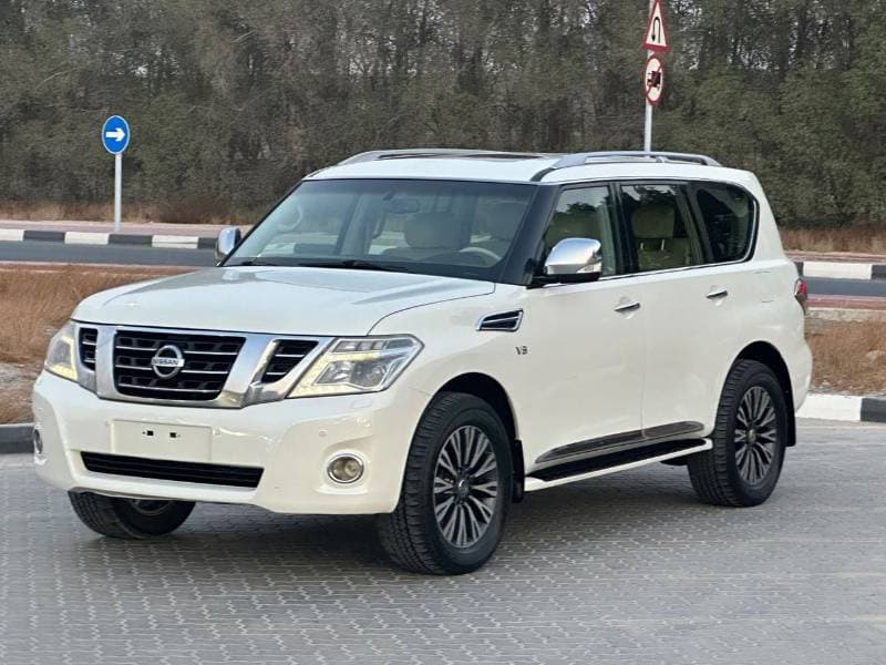2017 Nissan Patrol LE T2 TITANIUM thumbnail 5