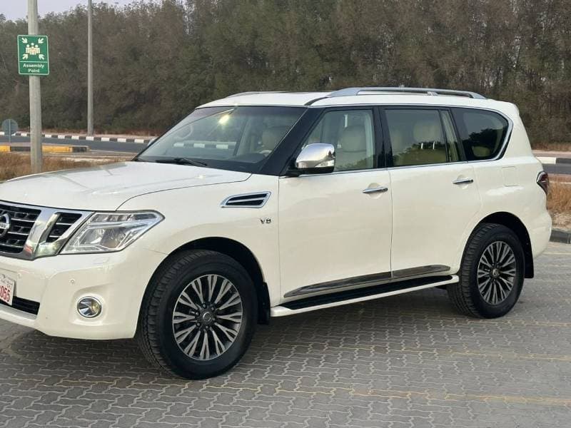 2017 Nissan Patrol LE T2 TITANIUM thumbnail 6