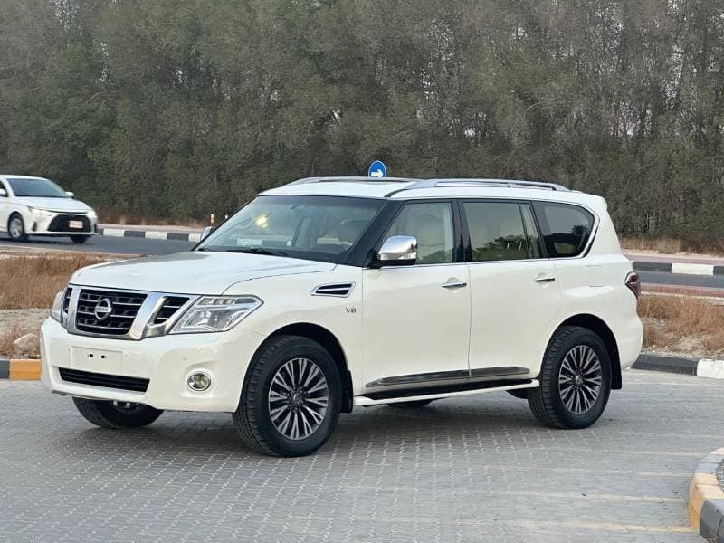 2017 Nissan Patrol LE T2 TITANIUM thumbnail 7
