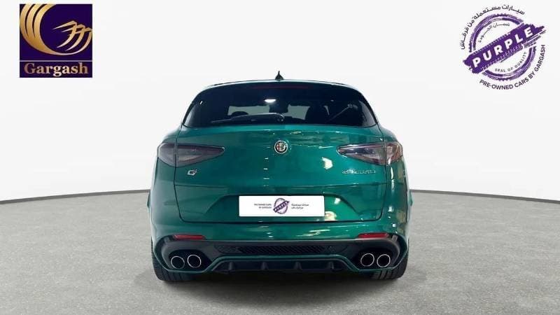 2024 Alfa Romeo Stelvio QUADRIFOGLIO thumbnail 5
