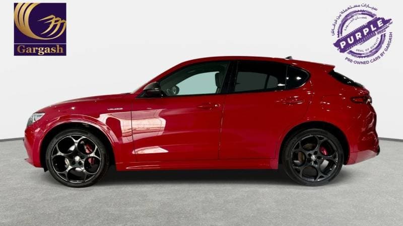 2023 Alfa Romeo Stelvio VELOCE thumbnail 4