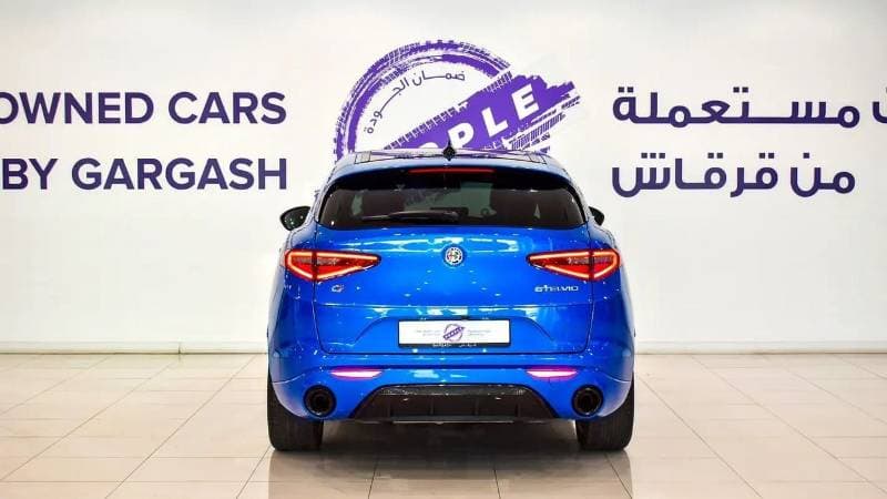 2022 Alfa Romeo Stelvio VELOCE thumbnail 5