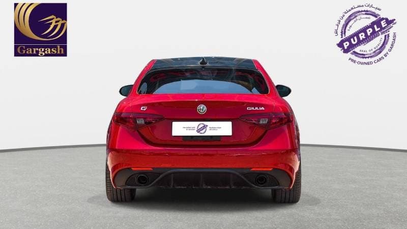 2022 Alfa Romeo Giulia VELOCE thumbnail 5