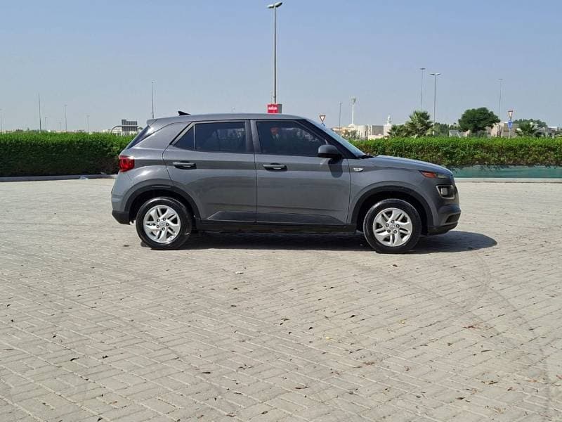 2021 Hyundai Venue SEL thumbnail 8