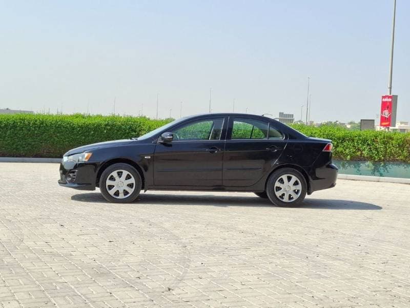 2016 Mitsubishi Lancer EX GLX thumbnail 6