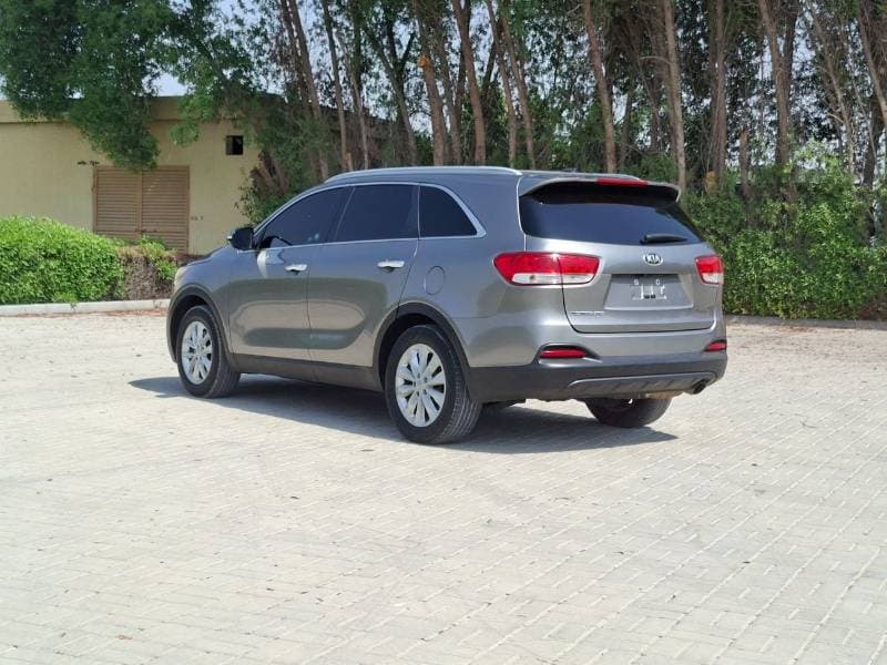 2017 Kia Sorento EX thumbnail 5