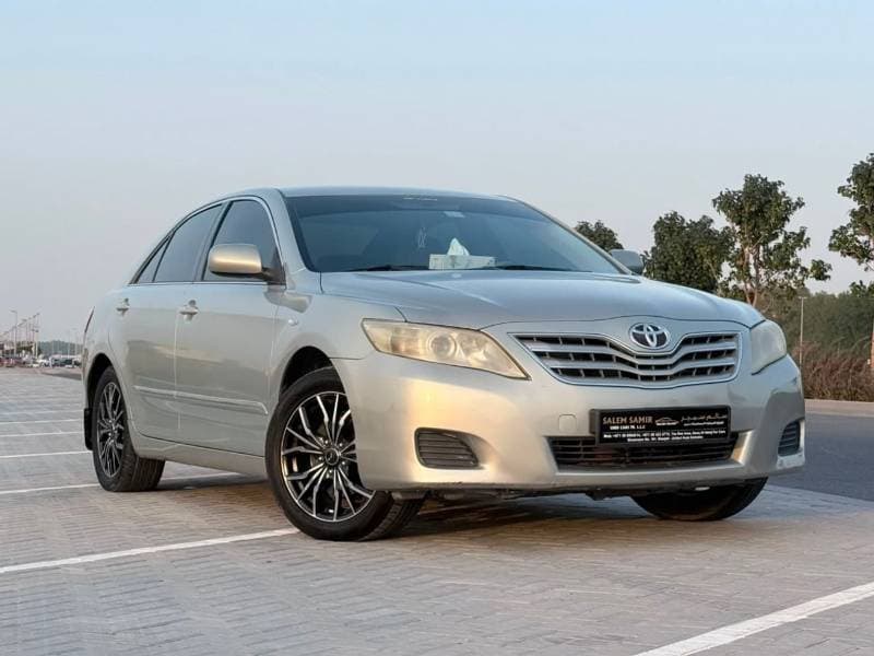 2011 Toyota Camry thumbnail 4
