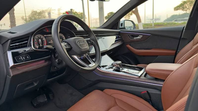 2019 Audi Q8 55 TFSI S LINE thumbnail 8