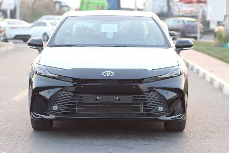 2026 Toyota Camry thumbnail 2