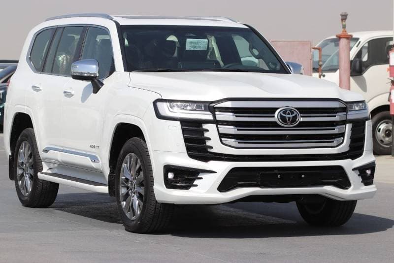 2025 Toyota Land Cruiser VXR