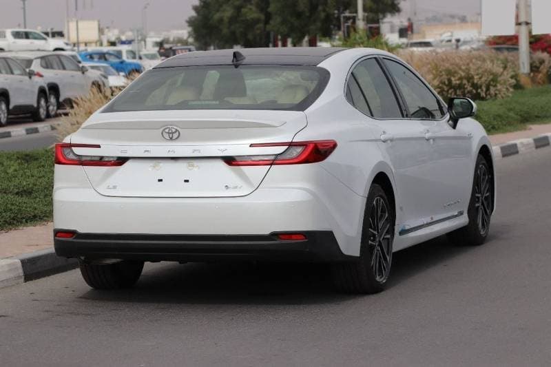 2026 Toyota Camry thumbnail 6