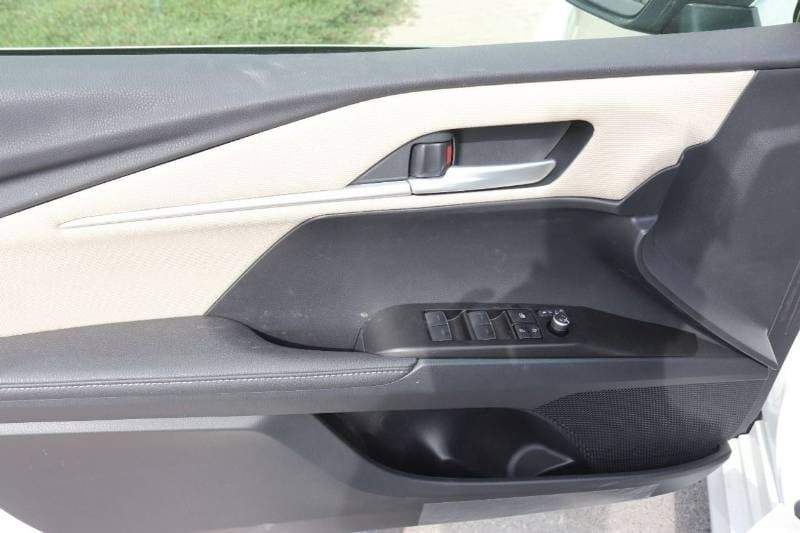 2026 Toyota Camry thumbnail 8