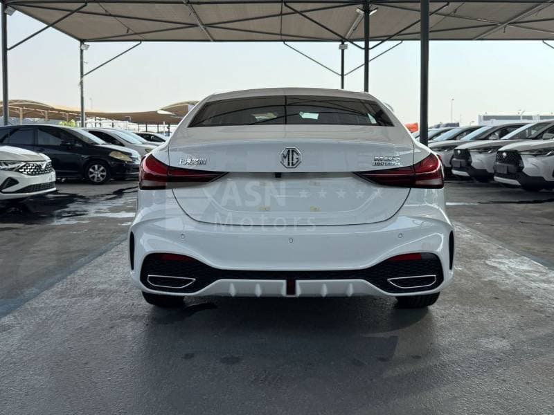 2026 MG 5 Luxury thumbnail 7