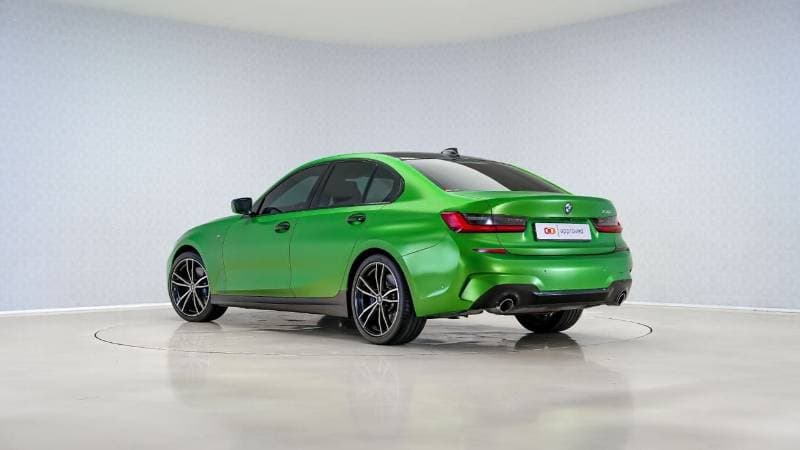 2021 BMW 330i M SPORT thumbnail 2