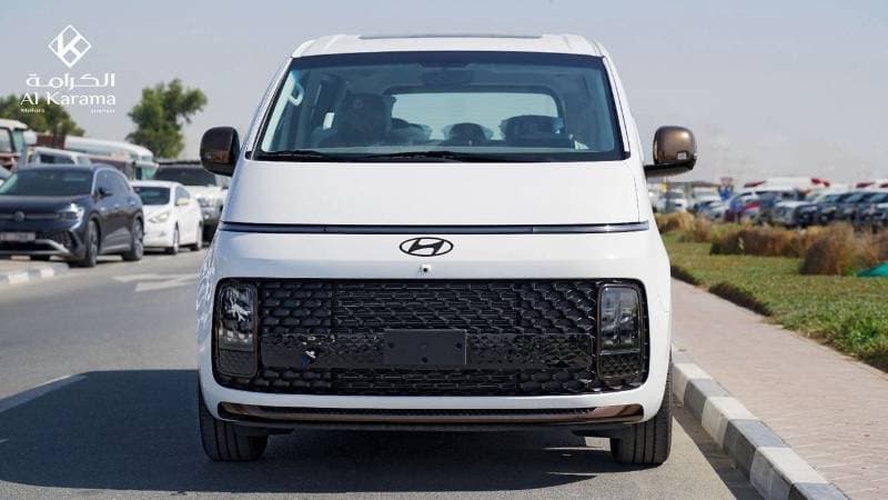 2026 Hyundai Staria LUXURY thumbnail 2