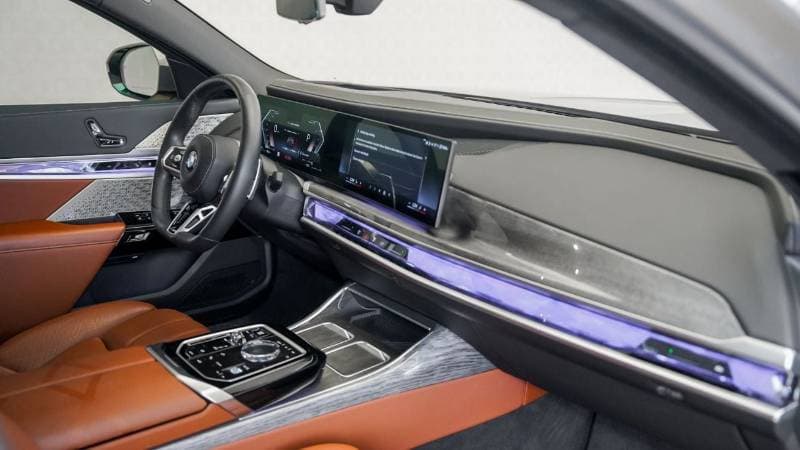 2023 BMW 740Li M Sport Individual thumbnail 7