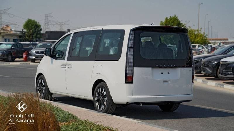 2026 Hyundai Staria COMFORT thumbnail 7