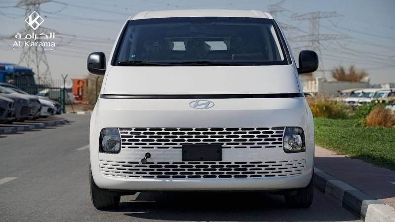 2026 Hyundai Staria Cargo thumbnail 2