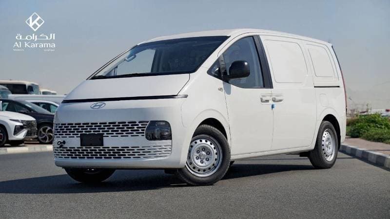 2026 Hyundai Staria Cargo thumbnail 3
