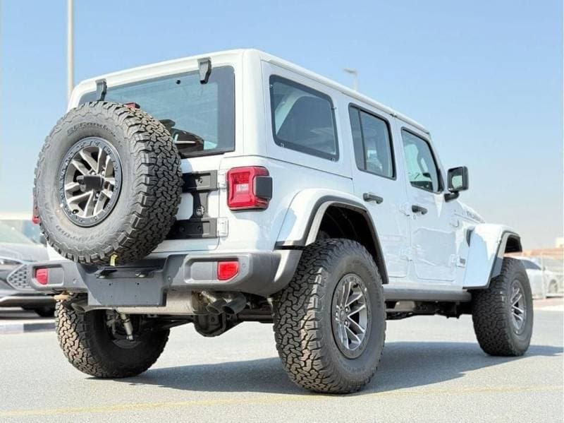 2024 Jeep Wrangler Unlimited RUBICON 392 thumbnail 5