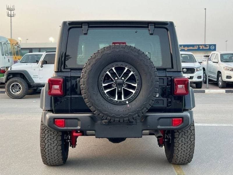 2024 Jeep Wrangler Unlimited RUBICON thumbnail 5