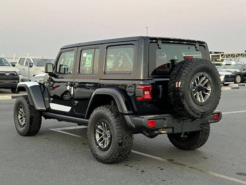 2024 Jeep Wrangler Unlimited RUBICON 392 thumbnail 4