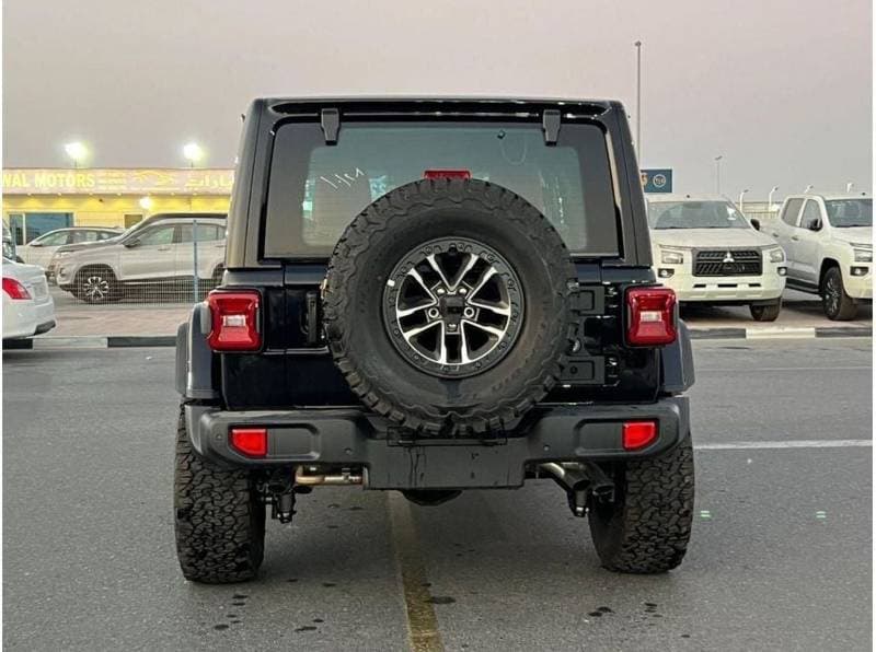2024 Jeep Wrangler Unlimited RUBICON 392 thumbnail 5