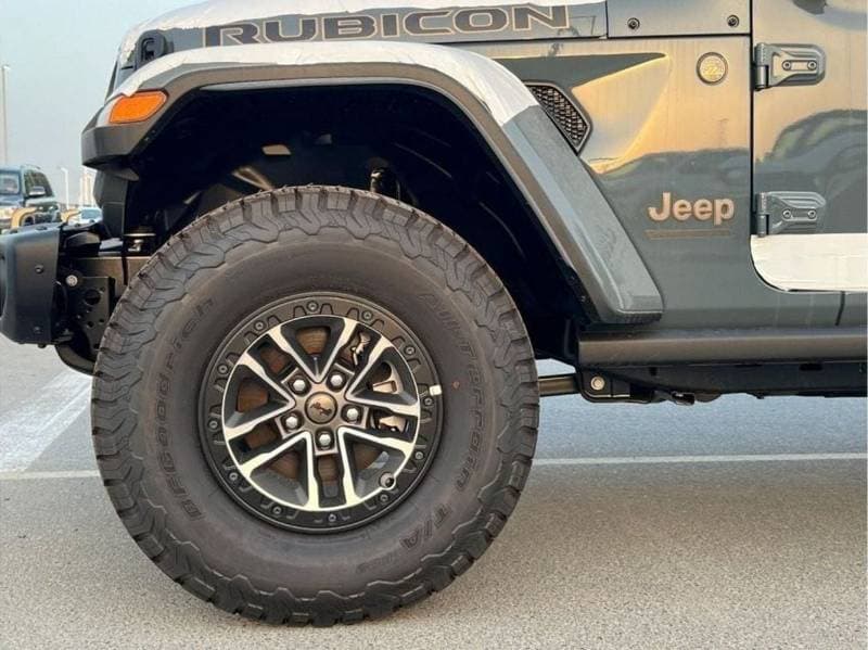 2024 Jeep Wrangler Unlimited RUBICON 392 thumbnail 8