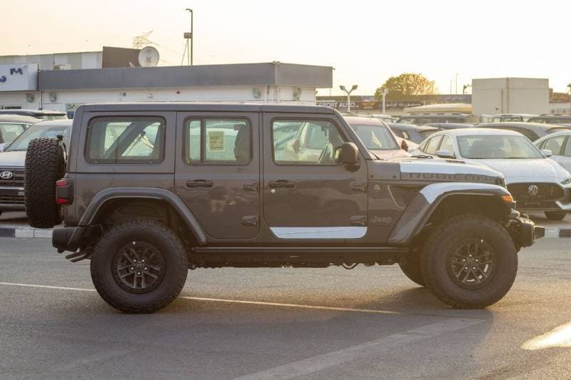 2025 Jeep Wrangler Unlimited RUBICON 392 thumbnail 5