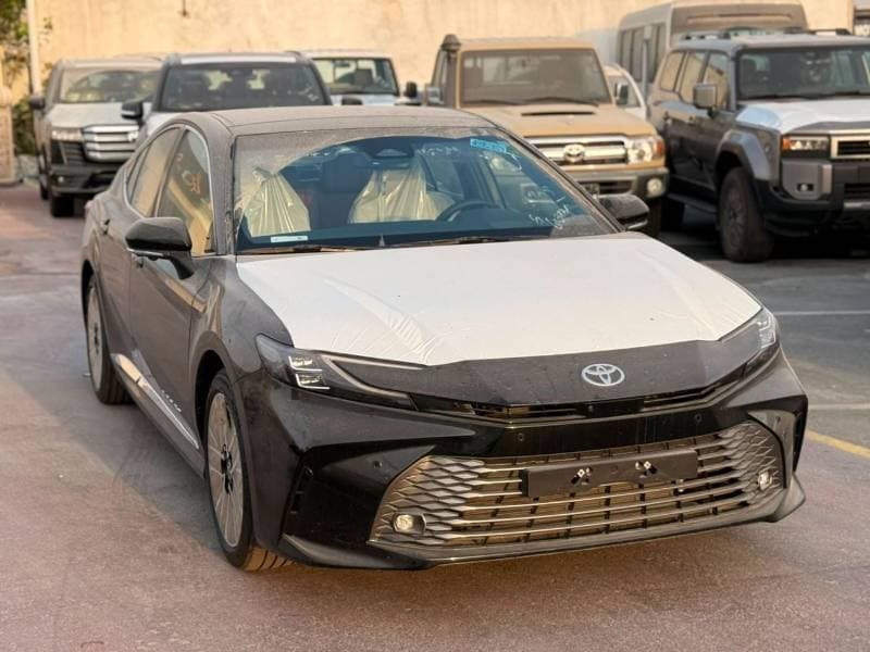 2026 Toyota Camry LUMIERE HEV