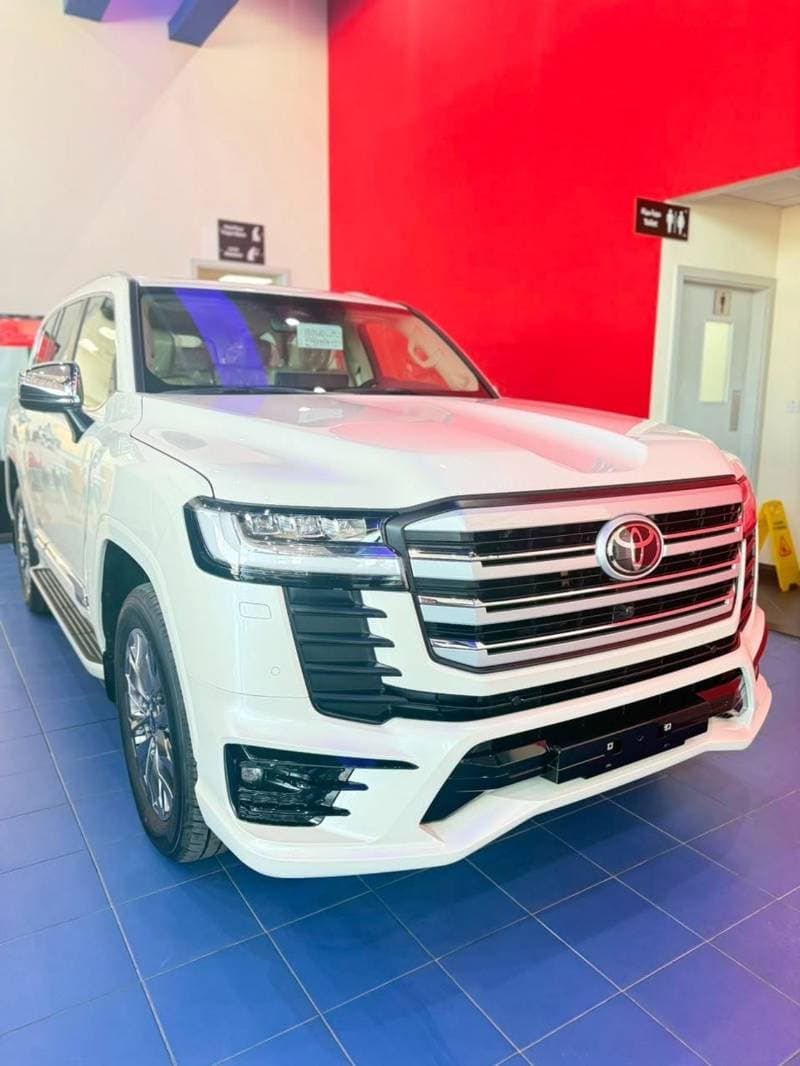2026 Toyota Land Cruiser VXR