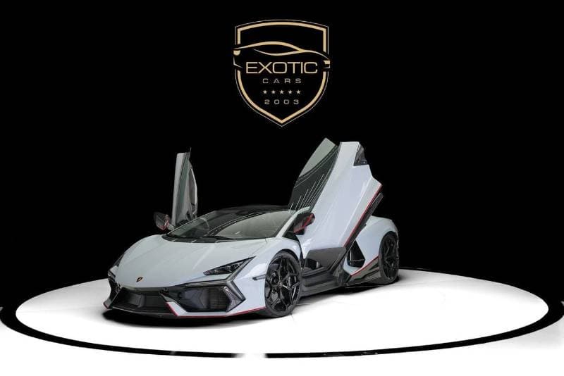 2025 Lamborghini Revuelto STANDARD