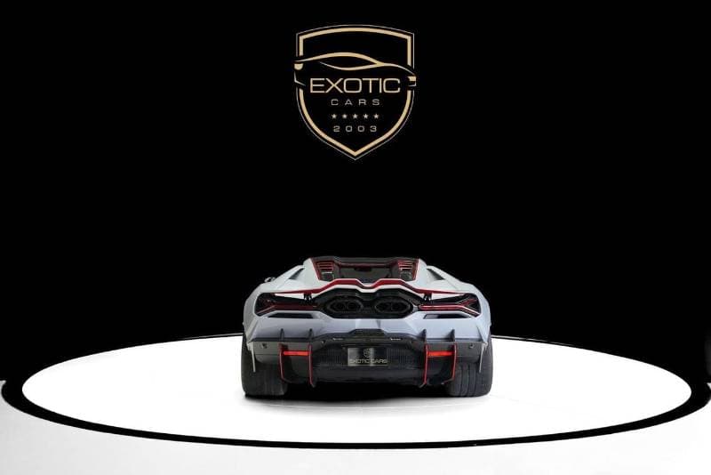 2025 Lamborghini Revuelto STANDARD thumbnail 7