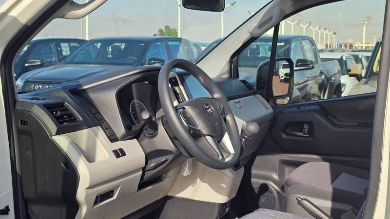 2026 Toyota Hiace DX thumbnail 7