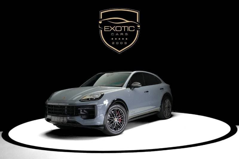 2025 Porsche Cayenne GTS