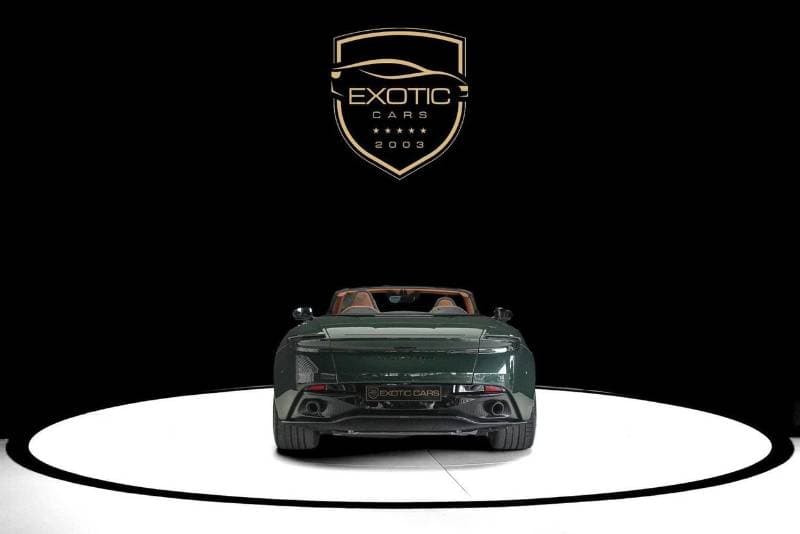 2024 Aston Martin DB12 STANDARD thumbnail 2