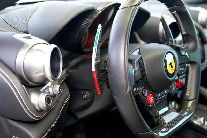 2019 Ferrari GTC4 LUSSO thumbnail 5