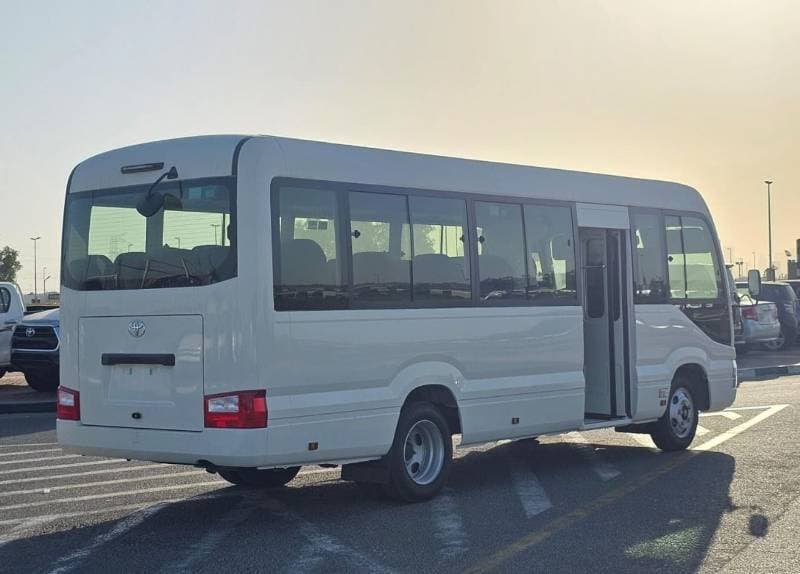 2026 Toyota Coaster thumbnail 4