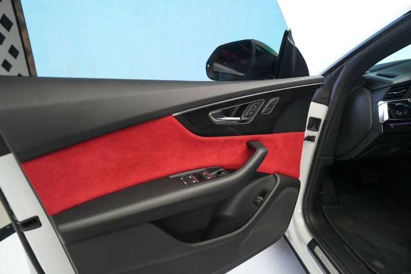 2022 Audi Q8 55 TFSI S LINE LUXURY thumbnail 8