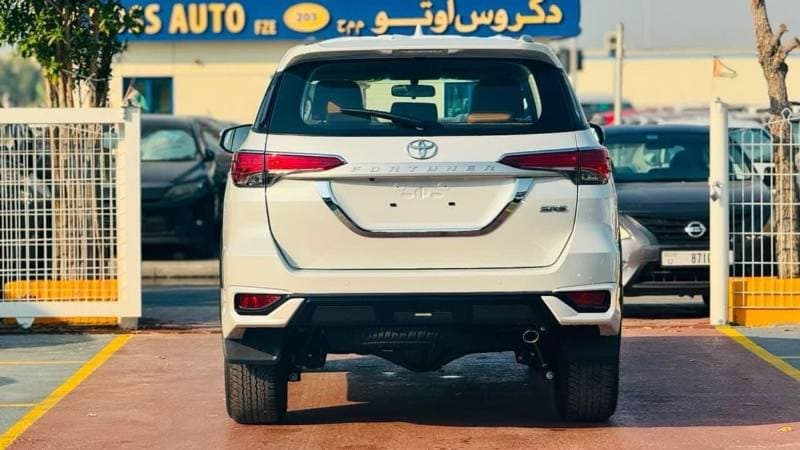 2026 Toyota Fortuner 2.7 G FULL BODYKIT DIGITAL AC 2026/2026 thumbnail 4