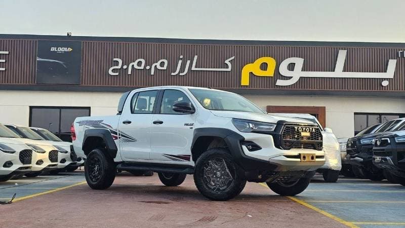 2026 Toyota Hilux GR SPORT thumbnail 4