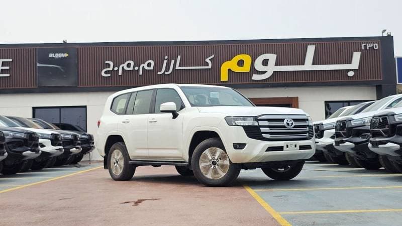 2025 Toyota Land Cruiser GXR thumbnail 2
